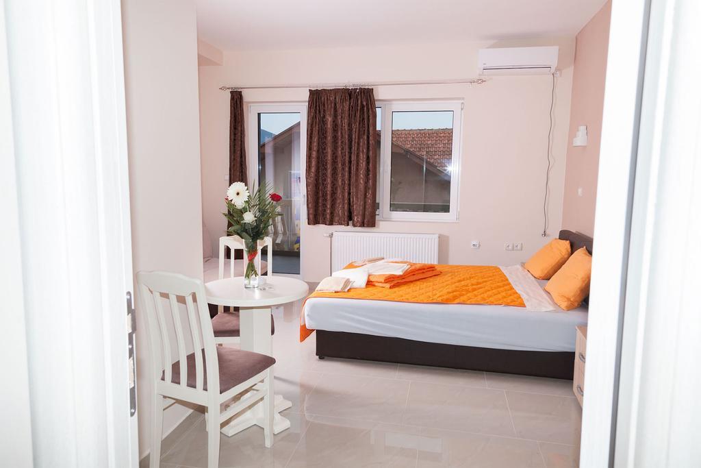 Prenociste Kovac Hotel Vranje Exterior foto
